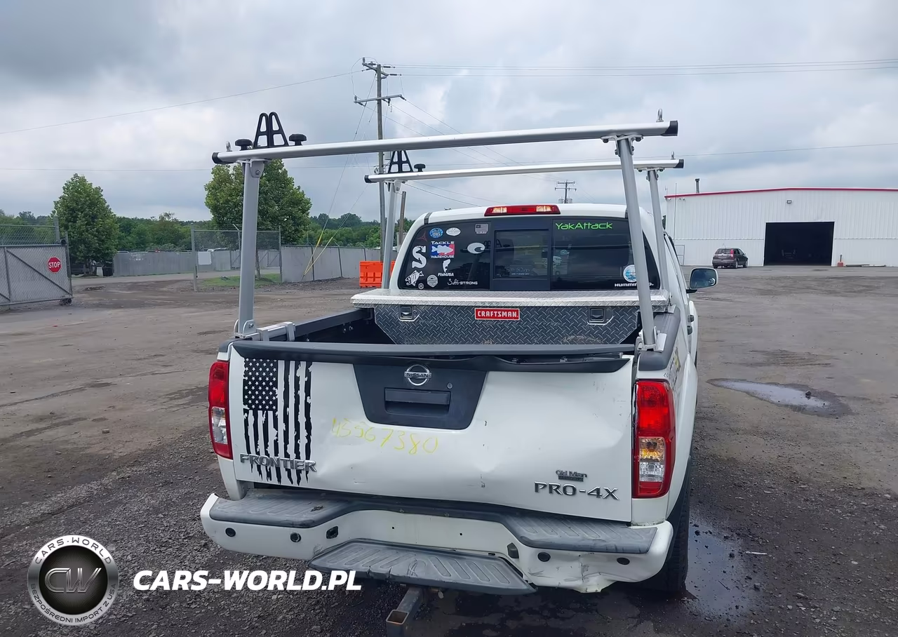 2018 Nissan Frontier Pro-4X VIN:1N6AD0EV3JN754556 - 16