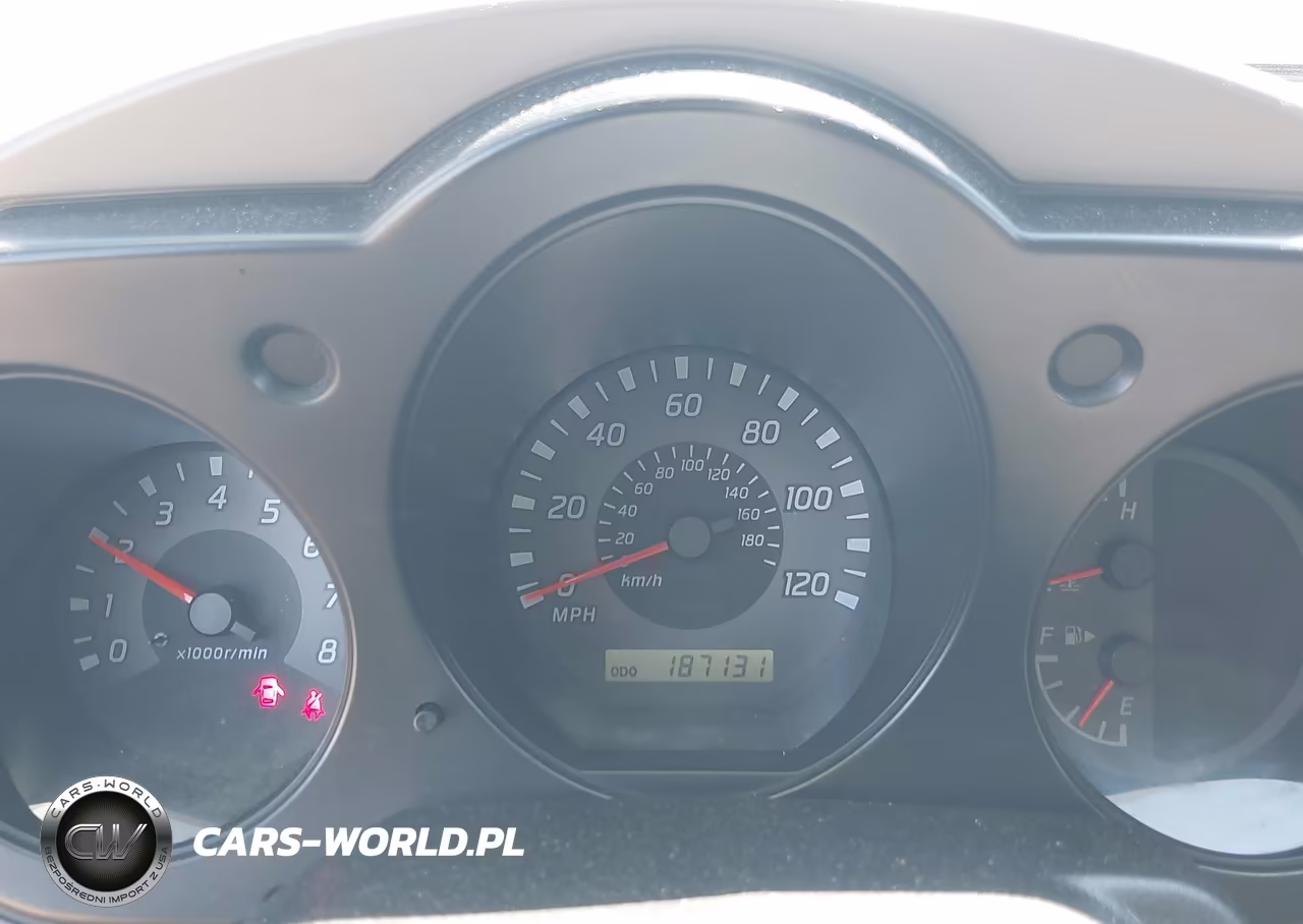 2002 Nissan Xterra Xe VIN:5N1ED28Y12C504151 - 7