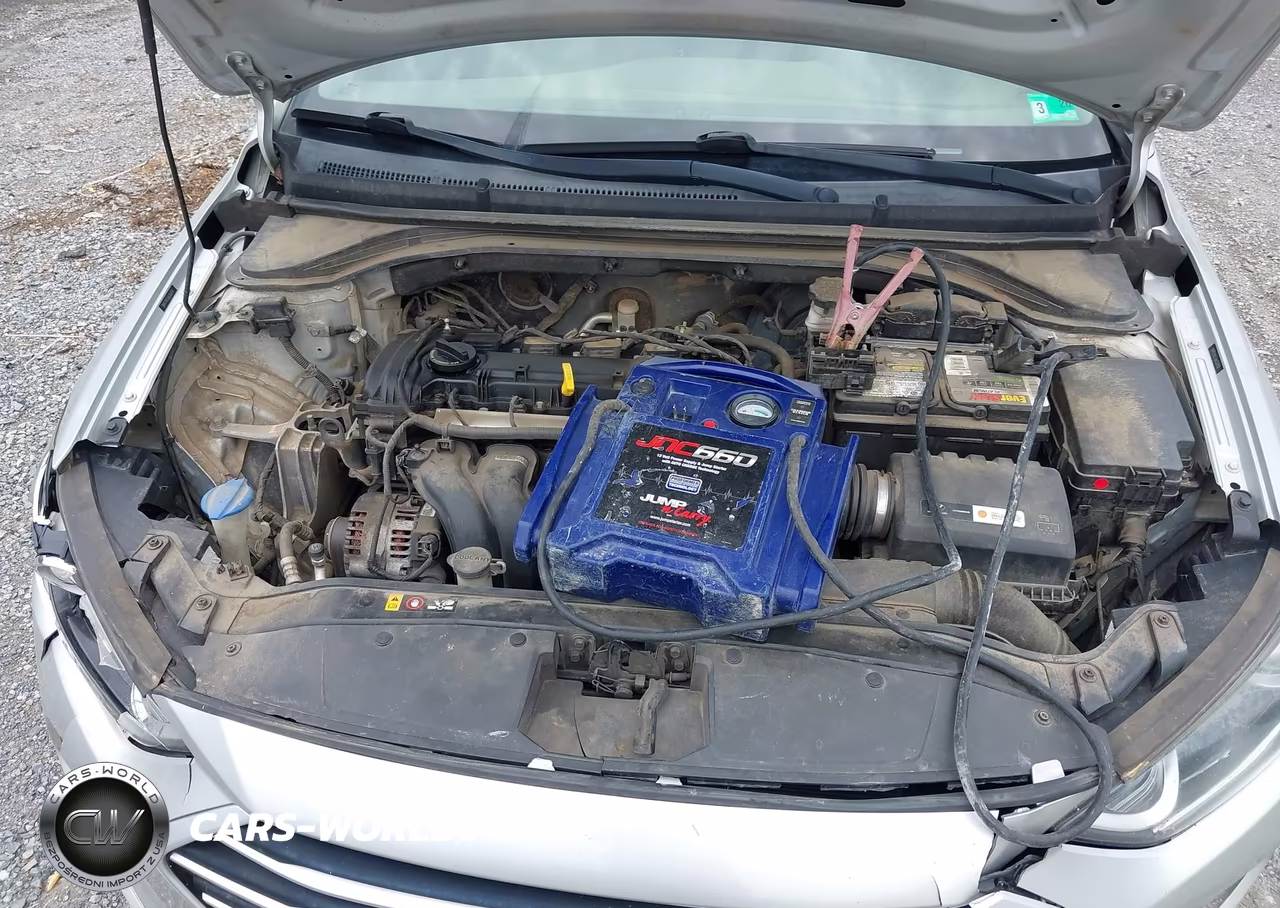 2018 Hyundai Elantra Se VIN:5NPD74LF0JH352830 - 10