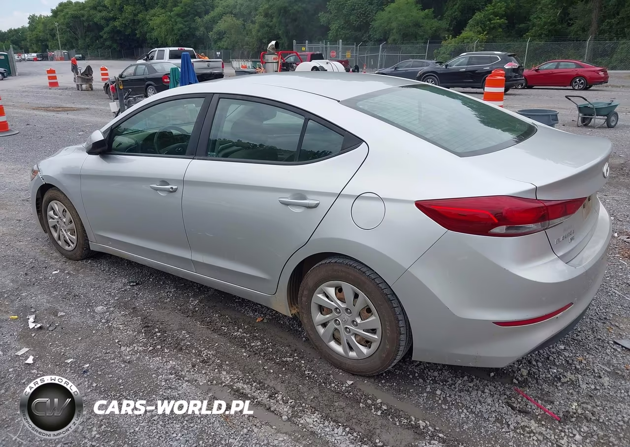 2018 Hyundai Elantra Se VIN:5NPD74LF0JH352830 - 3