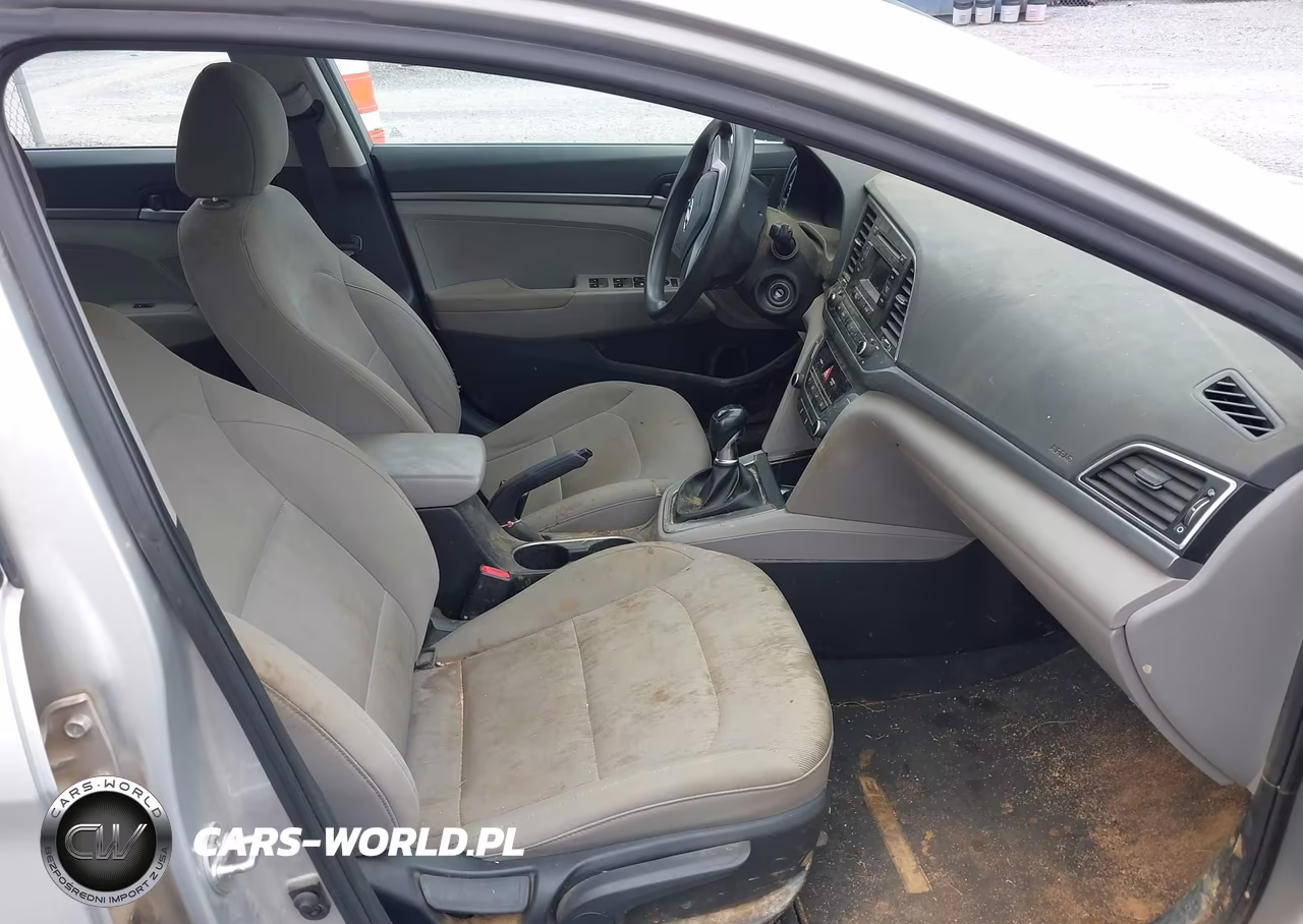2018 Hyundai Elantra Se VIN:5NPD74LF0JH352830 - 5