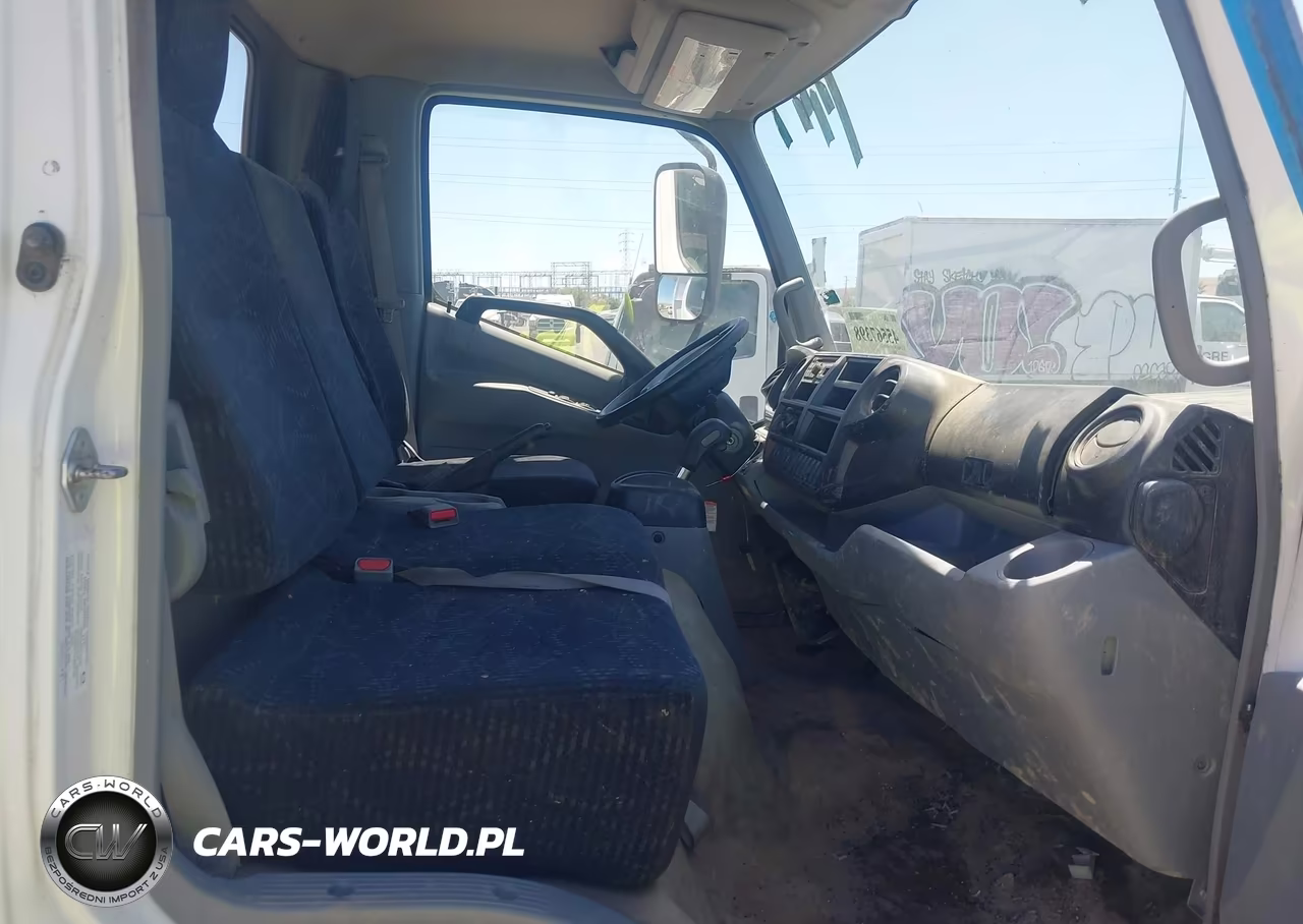 2016 Hino 195 VIN:JHHSPM2H8GK001598 - 7