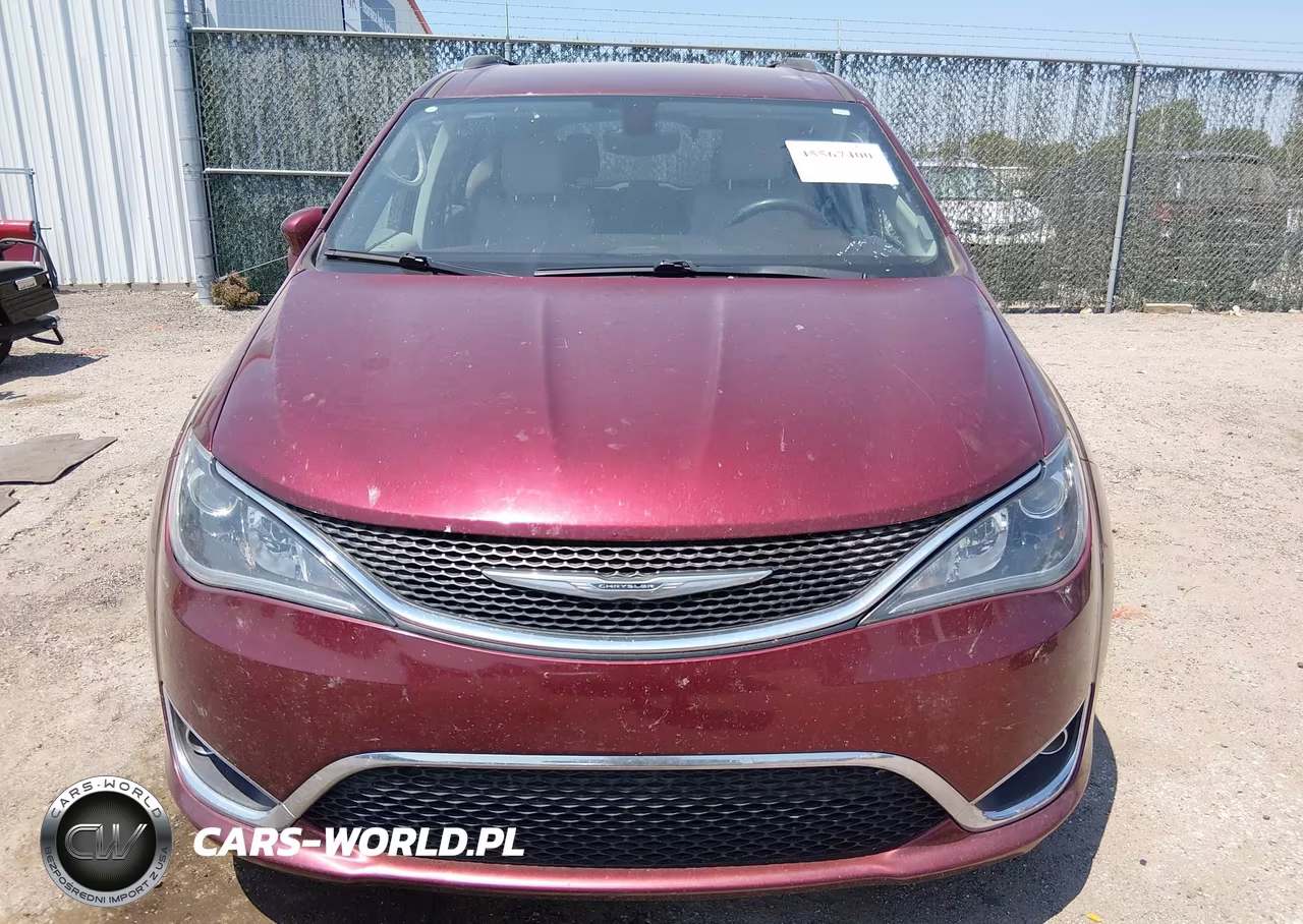 2017 Chrysler Pacifica Touring-L Plus VIN:2C4RC1EG0HR796311 - 11