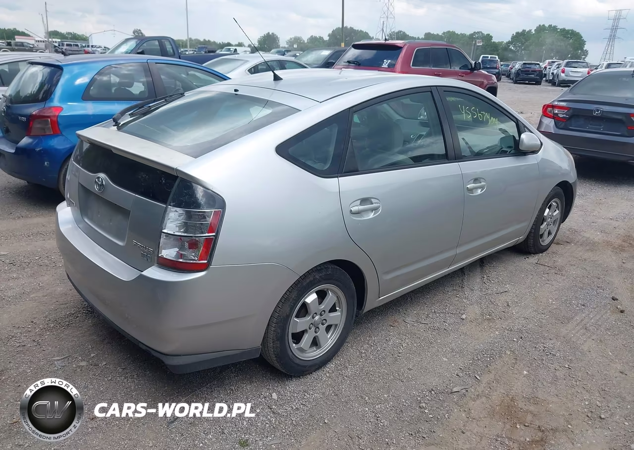 2005 Toyota Prius VIN:JTDKB20U757033013 - 4