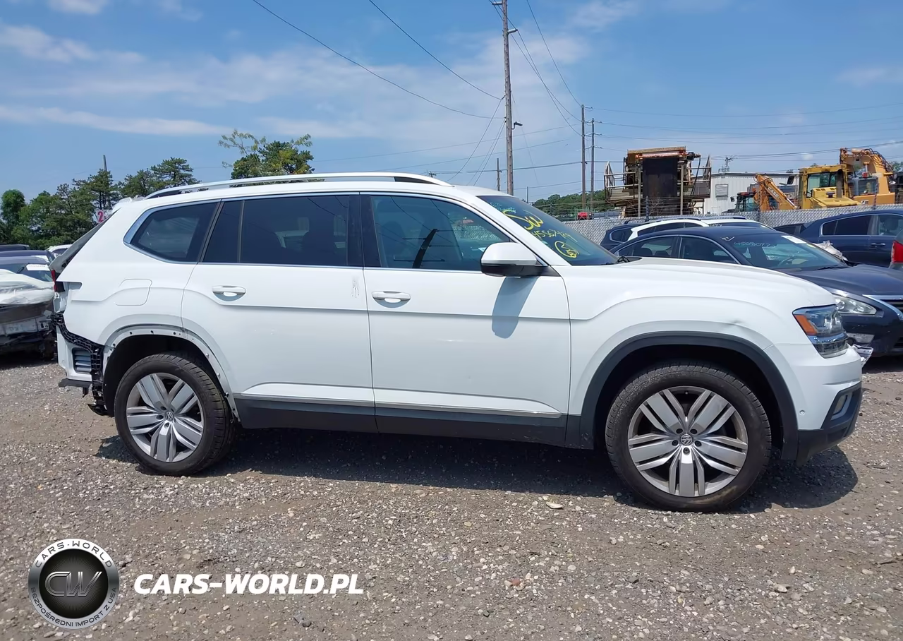 2018 Volkswagen Atlas 3.6L V6 Sel Premium VIN:1V2NR2CA3JC593539 - 13