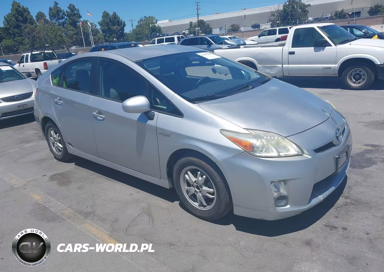 2011 Toyota Prius Two – zdjęcie 1 z 16