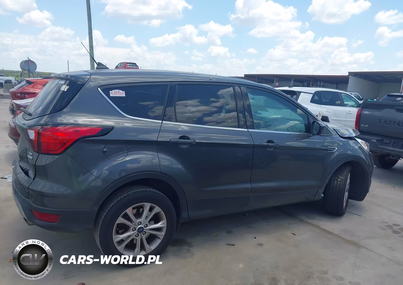 2019 Ford Escape Se VIN:1FMCU0GD3KUA62641 - 14