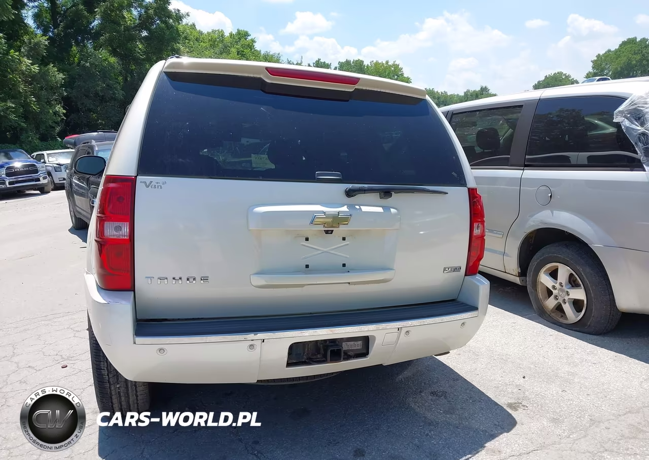 2009 Chevrolet Tahoe Ltz VIN:1GNFK33039R217480 - 17