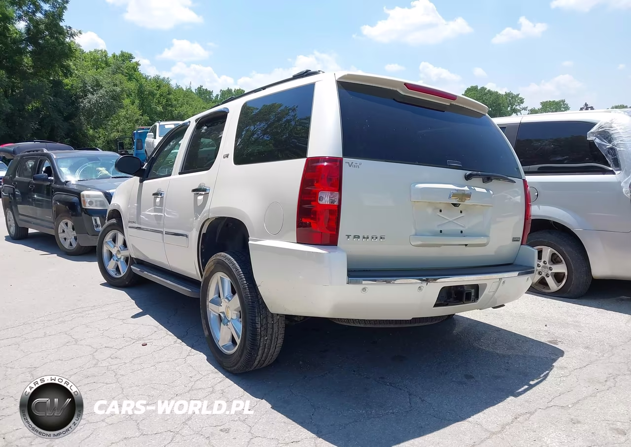2009 Chevrolet Tahoe Ltz VIN:1GNFK33039R217480 - 3