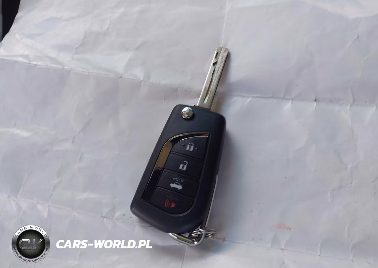 2020 Toyota Camry Le VIN:4T1C11AK6LU888536 - 11