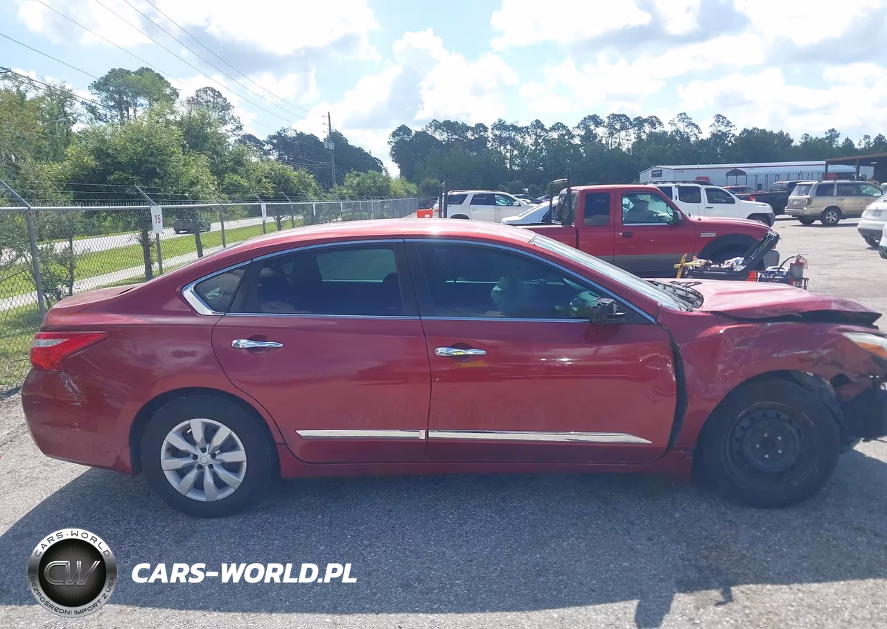 2016 Nissan Altima 2.5 S VIN:1N4AL3AP4GN390144 - 13