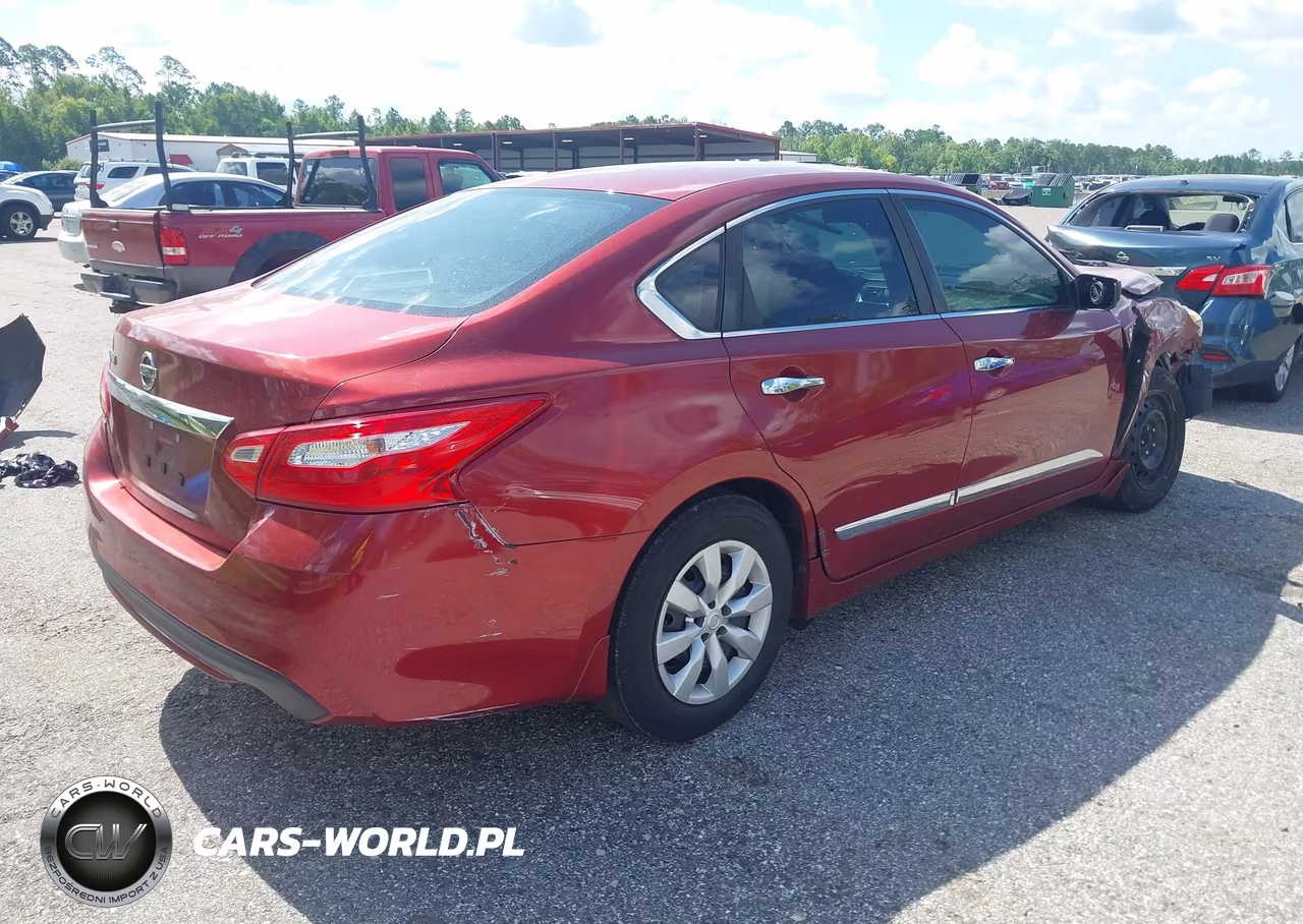 2016 Nissan Altima 2.5 S VIN:1N4AL3AP4GN390144 - 4