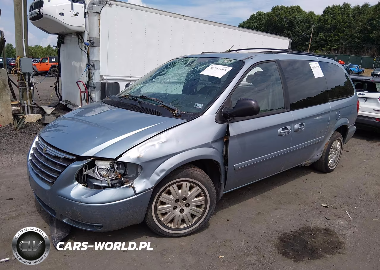 2005 Chrysler Town & Country Lx VIN:2C4GP44R65R197845 - 2
