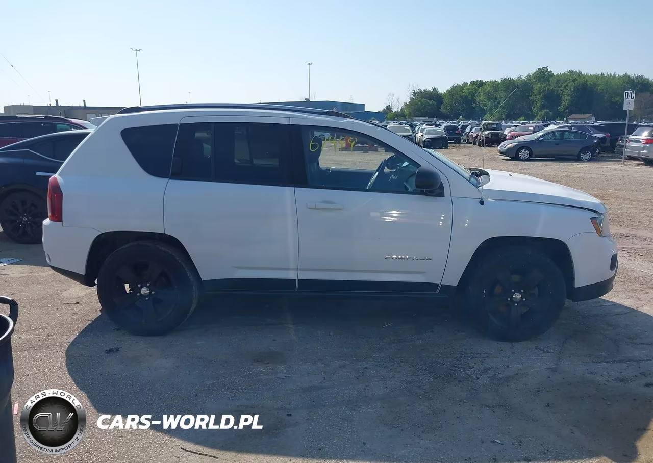 2015 Jeep Compass Sport VIN:1C4NJDBB9FD225673 - 13