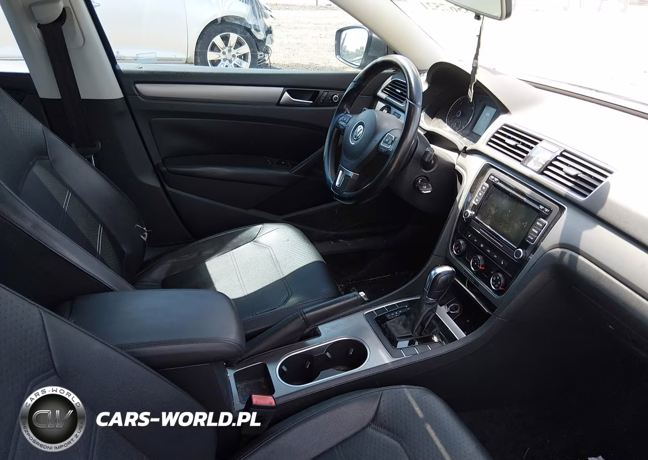 2015 Volkswagen Passat 2.0L Tdi Se VIN:1VWBV7A3XFC076423 - 5