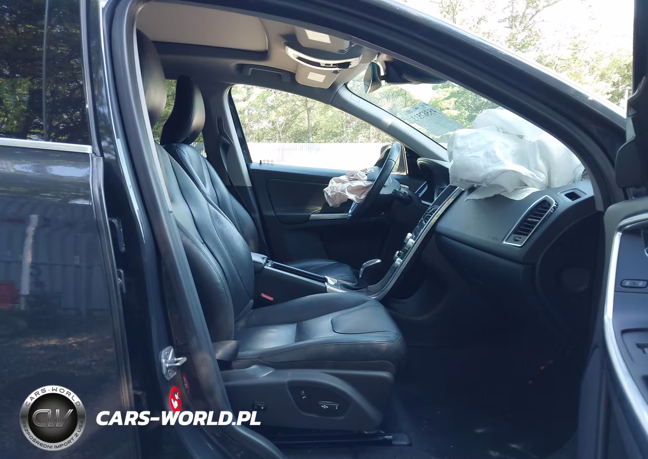2016 Volvo Xc60 T6 Drive-E VIN:YV449MRK9G2927691 - 5