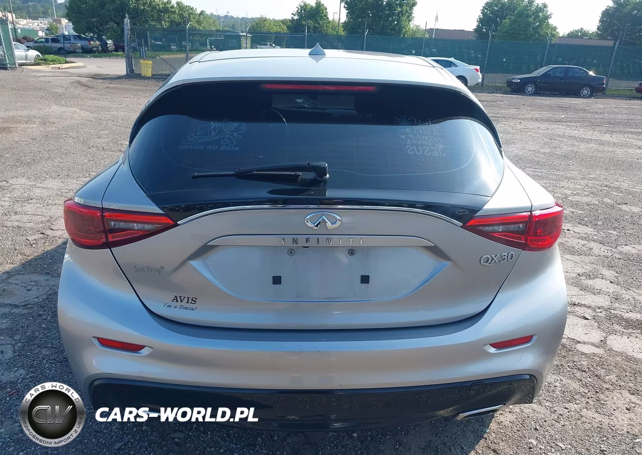 2017 Infiniti Qx30 VIN:SJKCH5CP1HA033734 - 16