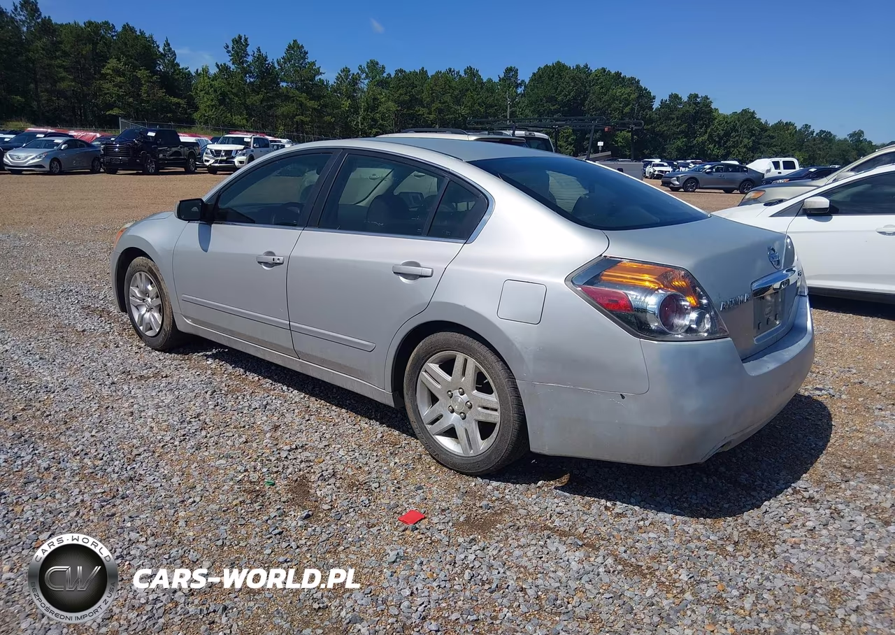 2011 Nissan Altima 2.5 S VIN:1N4AL2AP6BN458317 - 3
