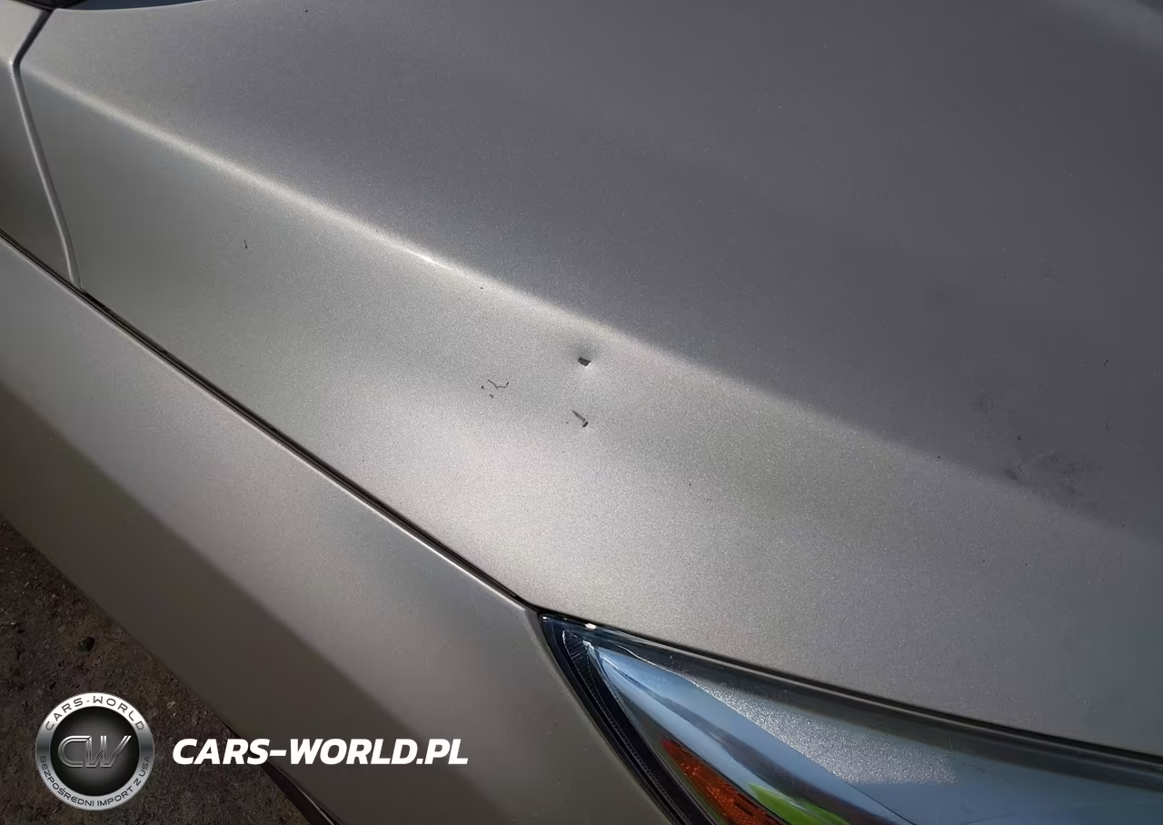 2018 Ford Focus Se VIN:1FADP3F27JL270095 - 6