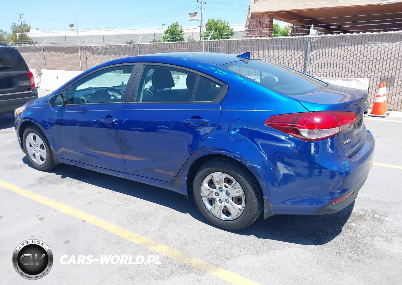 2017 Kia Forte Lx VIN:3KPFK4A73HE006711 - 3