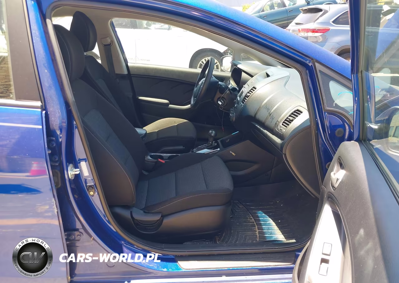 2017 Kia Forte Lx VIN:3KPFK4A73HE006711 - 5