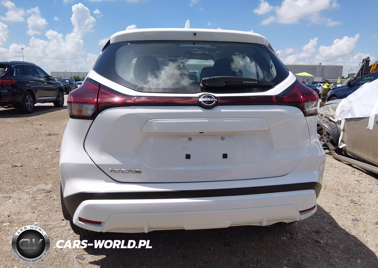 2025 Nissan Kicks Play S VIN:3N1CP5BV8SL500740 - 16