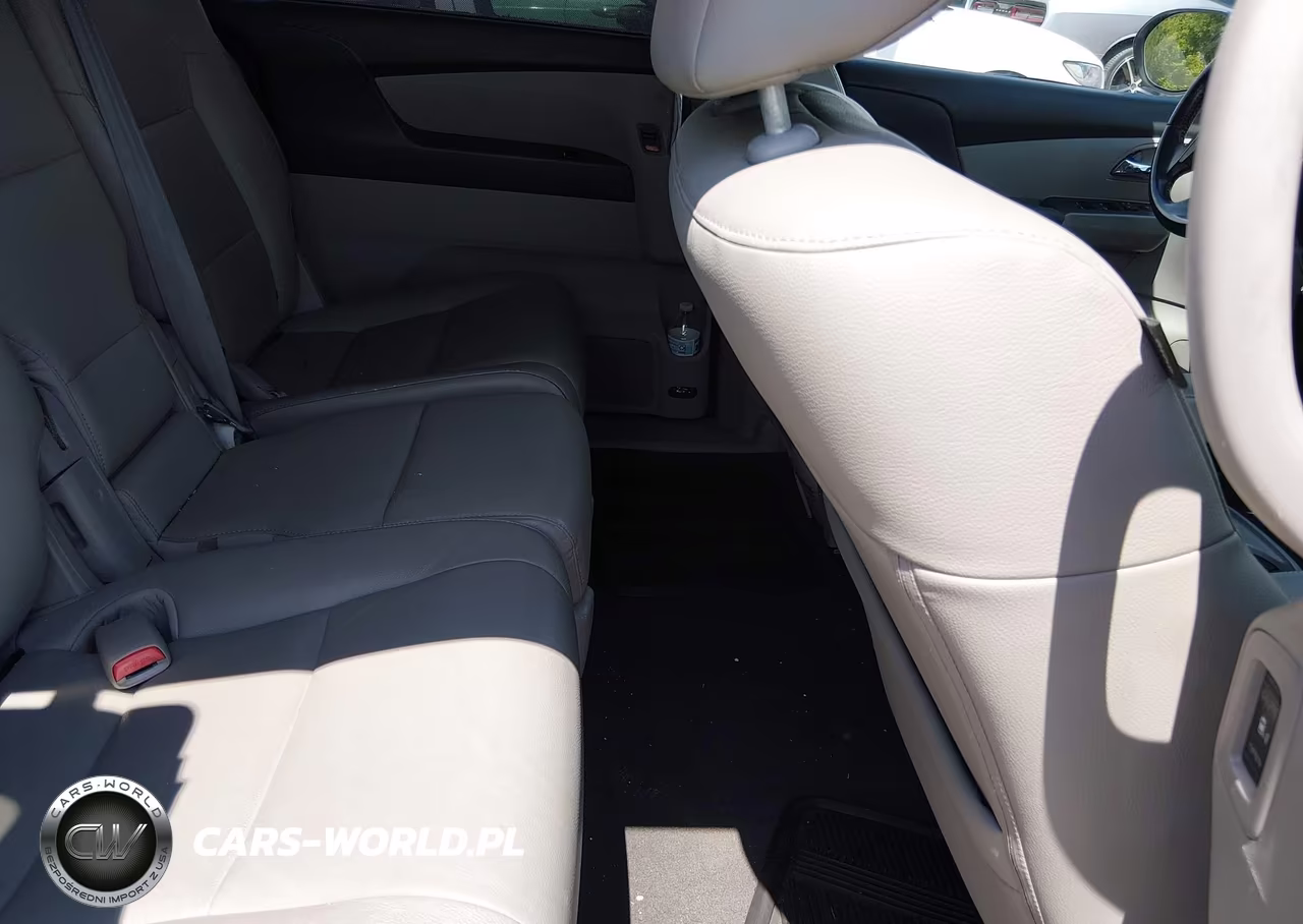 2015 Honda Odyssey Ex-L VIN:5FNRL5H67FB087703 - 8