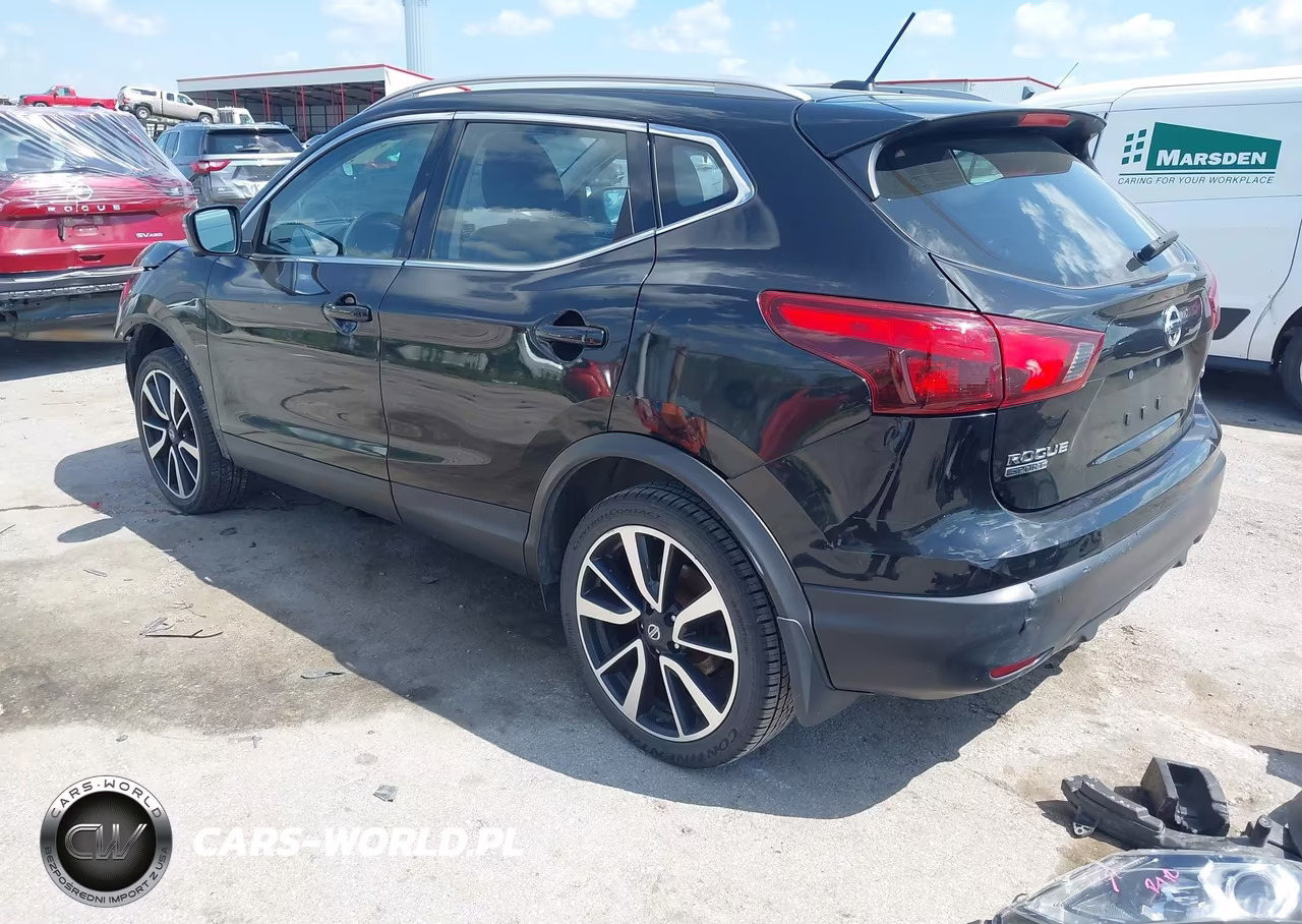 2018 Nissan Rogue Sport Sl VIN:JN1BJ1CR8JW288115 - 3