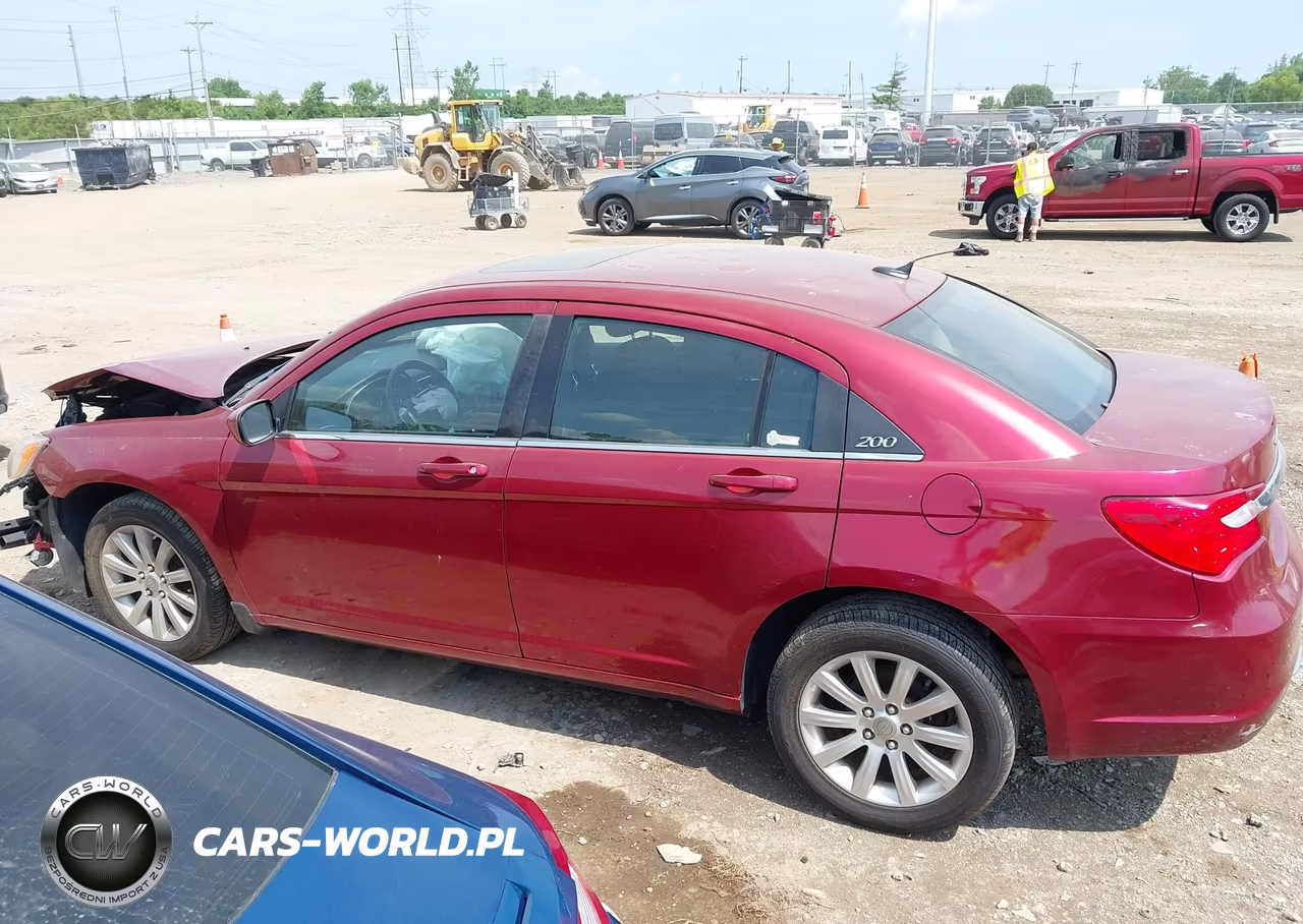 2011 Chrysler 200 Touring VIN:1C3BC1FG8BN594826 - 15