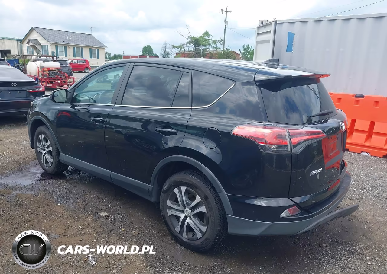 2017 Toyota Rav4 Le VIN:2T3BFREV9HW685431 - 3