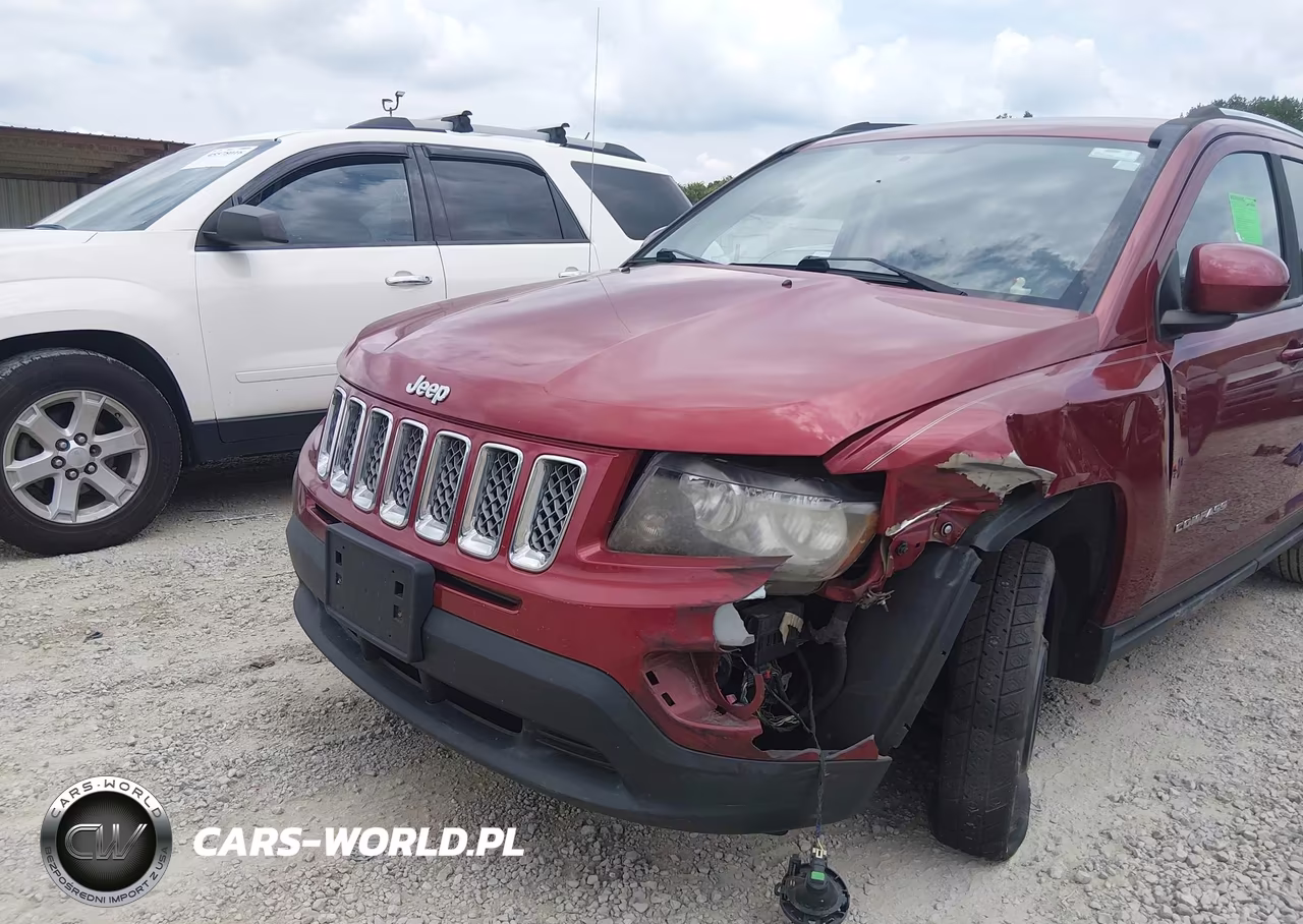 2014 Jeep Compass Latitude VIN:1C4NJCEB8ED559844 - 6