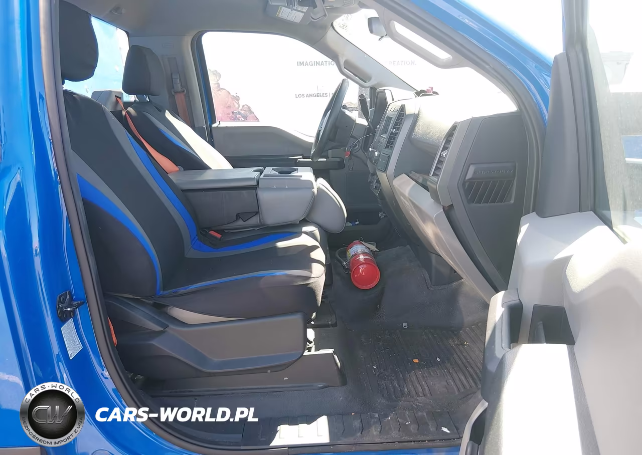 2022 Ford F-450 Chassis Xl-Xlt VIN:1FDUF4GN9NED27723 - 6
