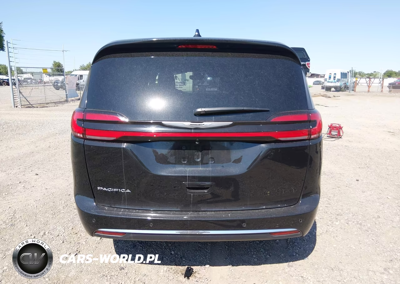 2026 Chrysler Pacifica Select VIN:2C4RC1BG8TR263622 - 16