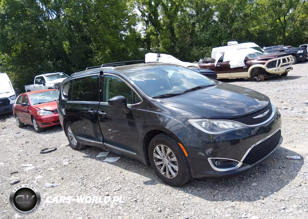 2019 Chrysler Pacifica Touring L – zdjęcie 1 z 16