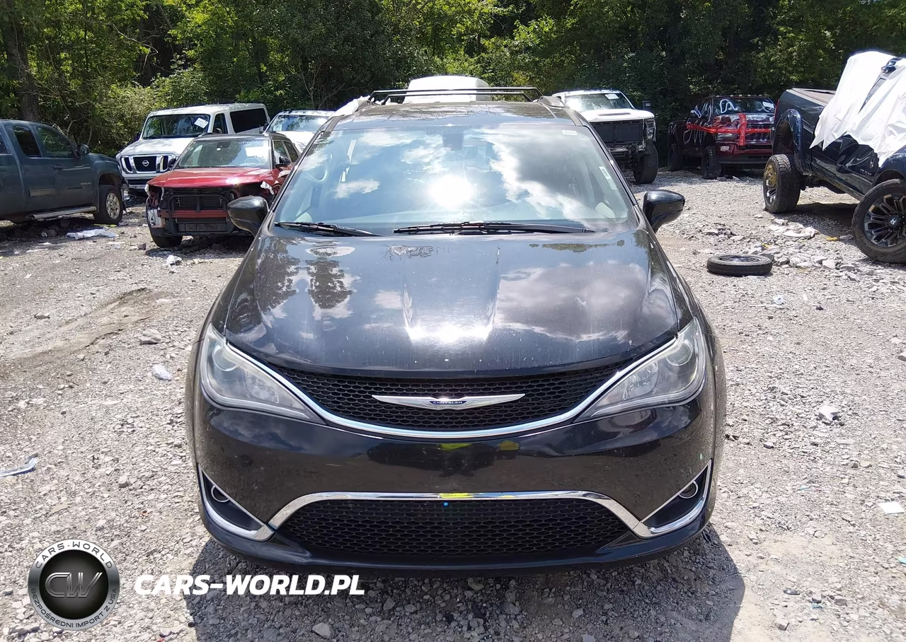 2019 Chrysler Pacifica Touring L VIN:2C4RC1BG0KR612934 - 12