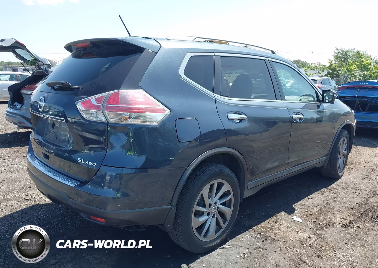 2015 Nissan Rogue Sl VIN:5N1AT2MV8FC827079 - 4