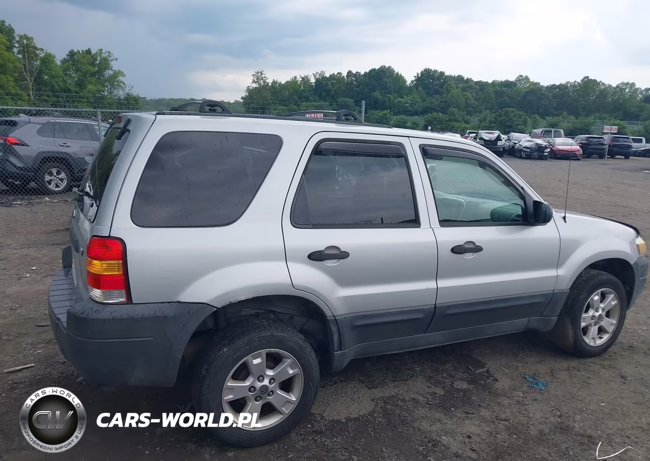 2005 Ford Escape Xlt VIN:1FMYU03185KB28666 - 13