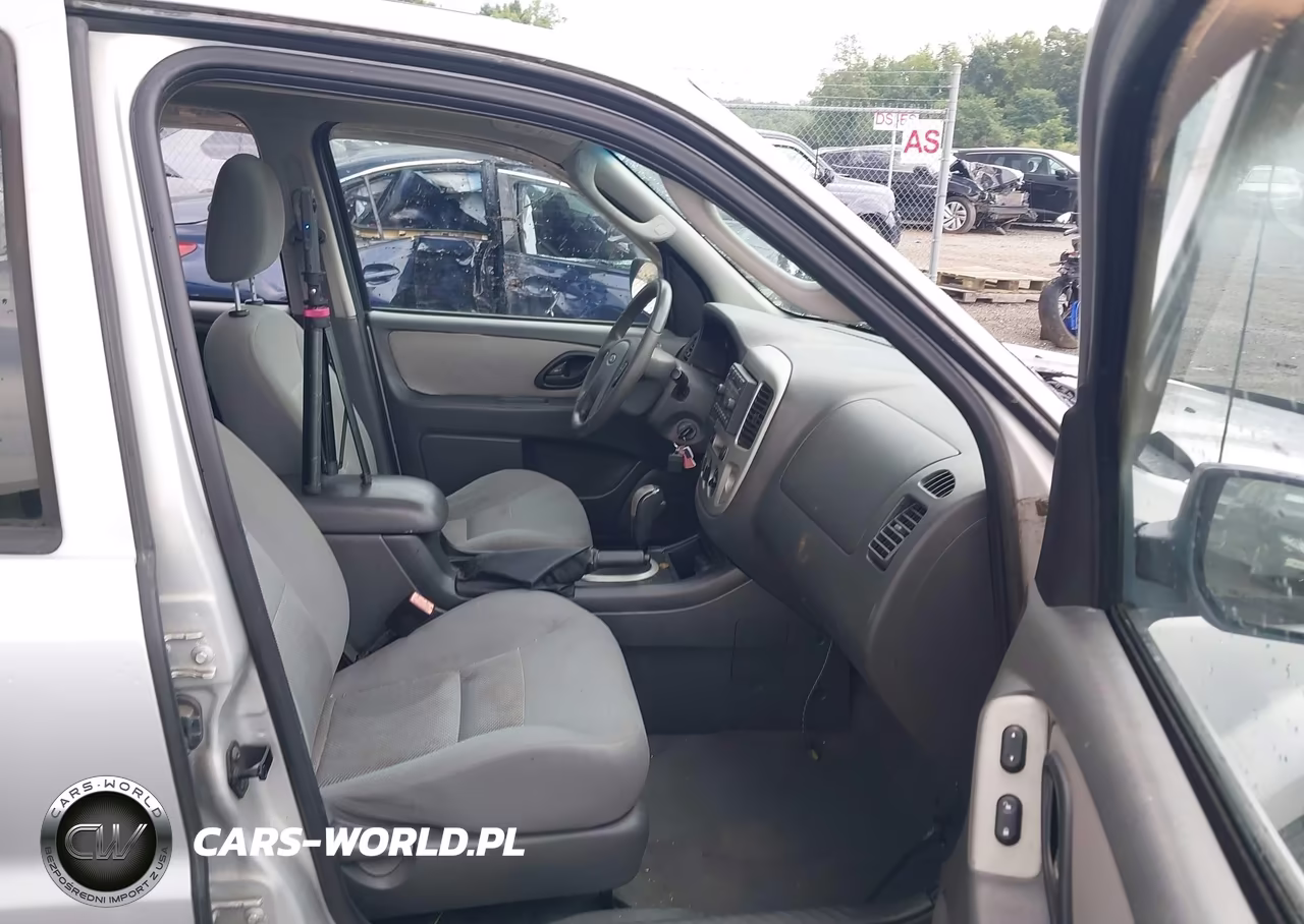 2005 Ford Escape Xlt VIN:1FMYU03185KB28666 - 5