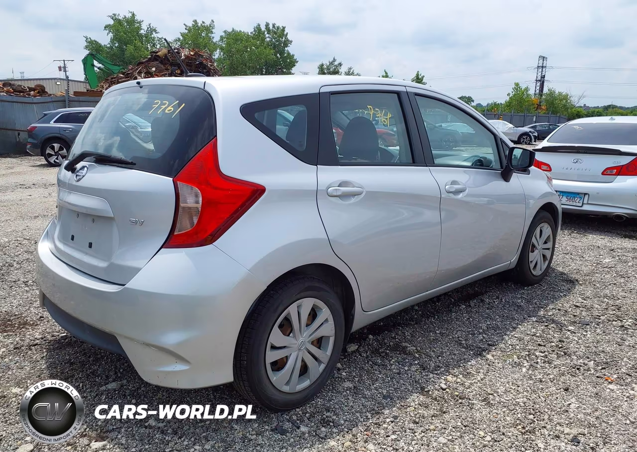 2017 Nissan Versa Note Sv VIN:3N1CE2CP1HL370300 - 4