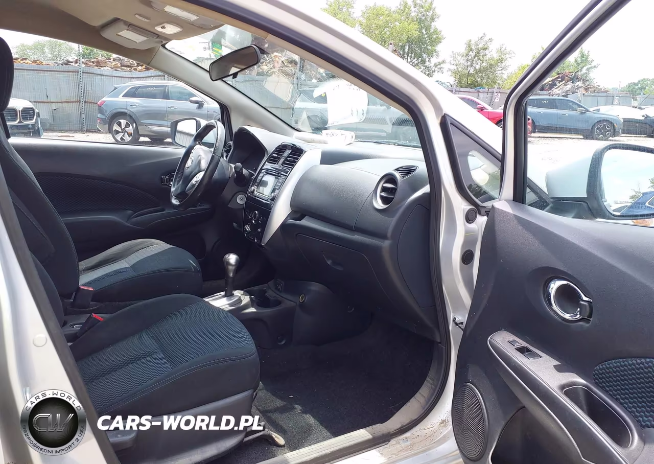 2017 Nissan Versa Note Sv VIN:3N1CE2CP1HL370300 - 5