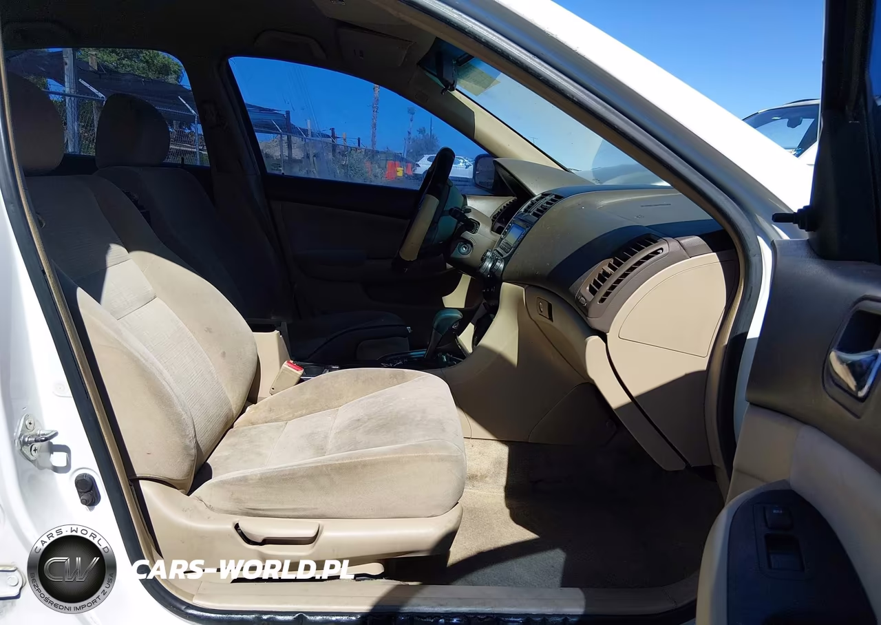 2007 Honda Accord 2.4 Vp VIN:1HGCM56107A071381 - 5