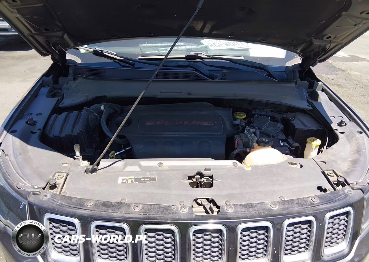 2018 Jeep Compass Latitude Fwd VIN:3C4NJCBB6JT469164 - 10