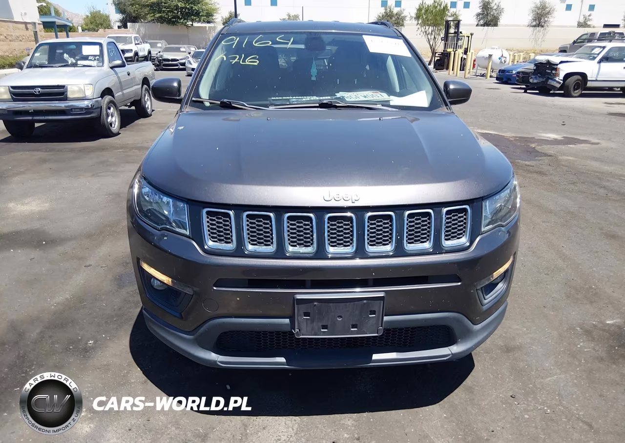 2018 Jeep Compass Latitude Fwd VIN:3C4NJCBB6JT469164 - 12