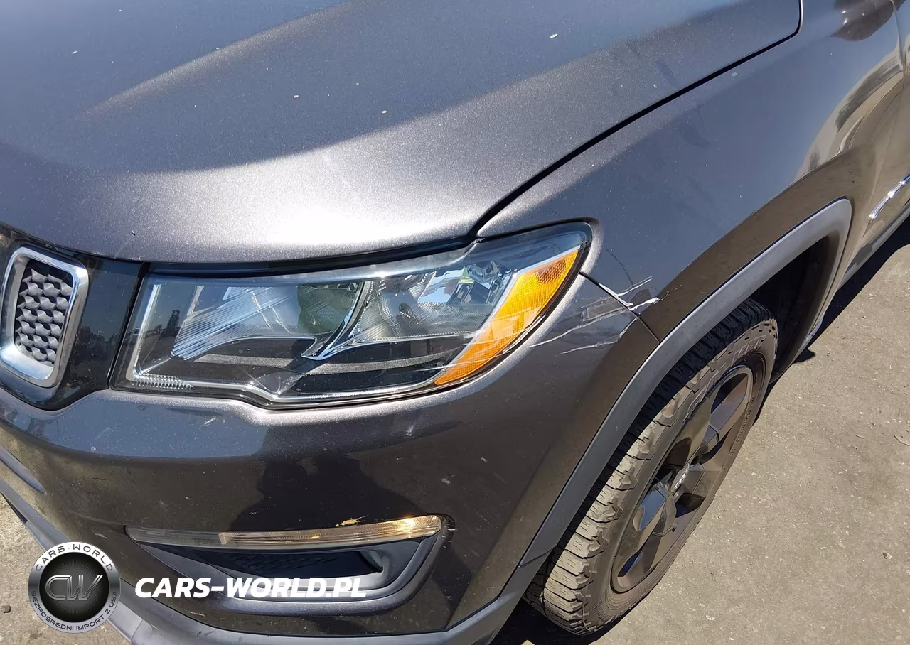 2018 Jeep Compass Latitude Fwd VIN:3C4NJCBB6JT469164 - 17