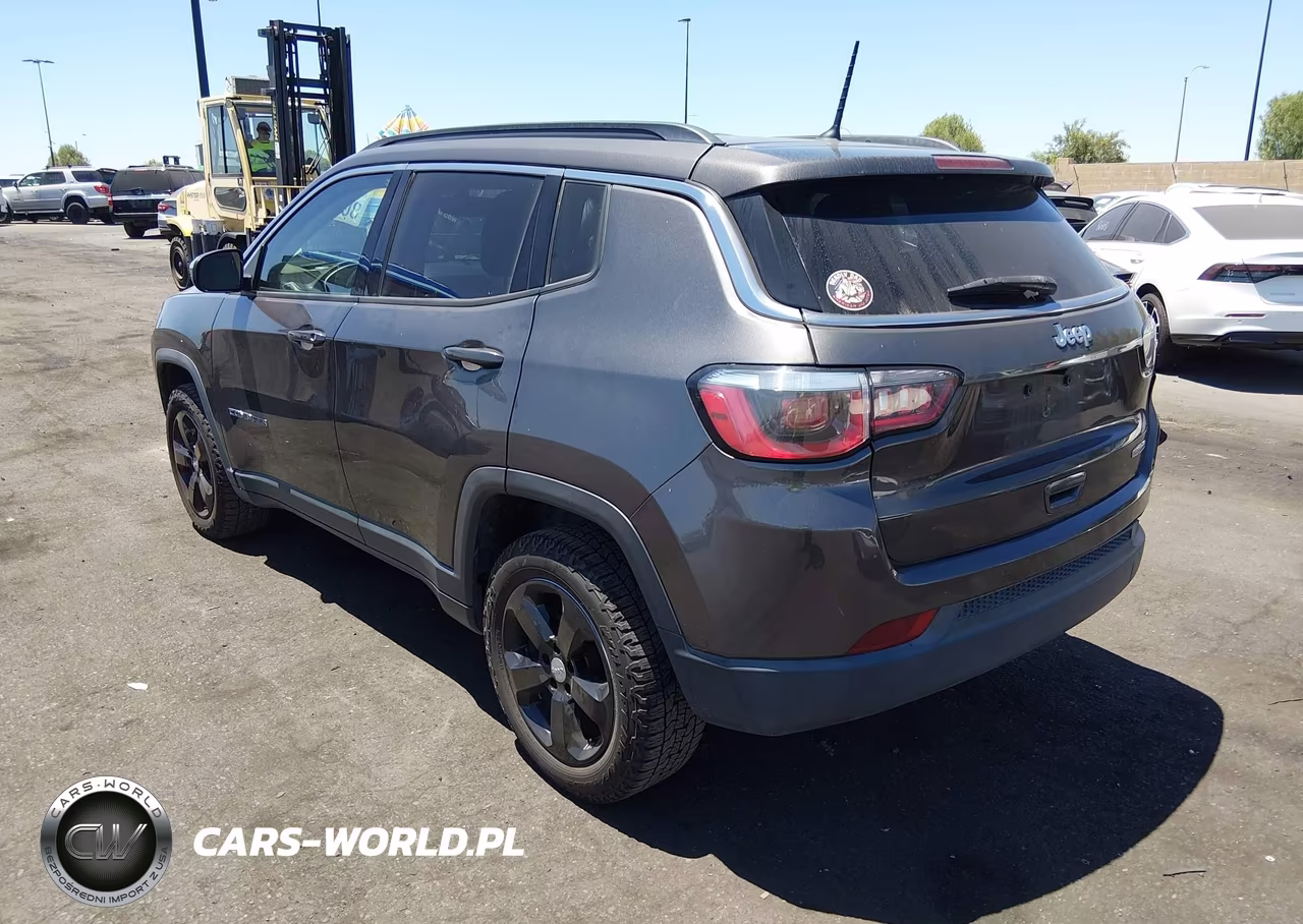 2018 Jeep Compass Latitude Fwd VIN:3C4NJCBB6JT469164 - 3