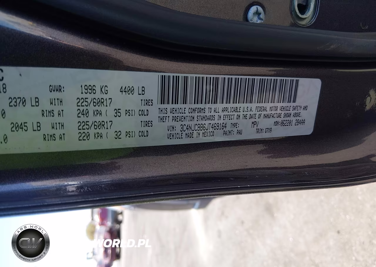 2018 Jeep Compass Latitude Fwd VIN:3C4NJCBB6JT469164 - 9