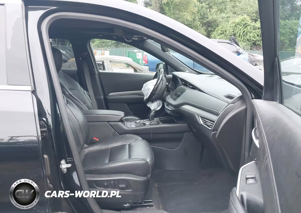 2019 Cadillac Xt4 Premium Luxury VIN:1GYFZDR47KF116397 - 5