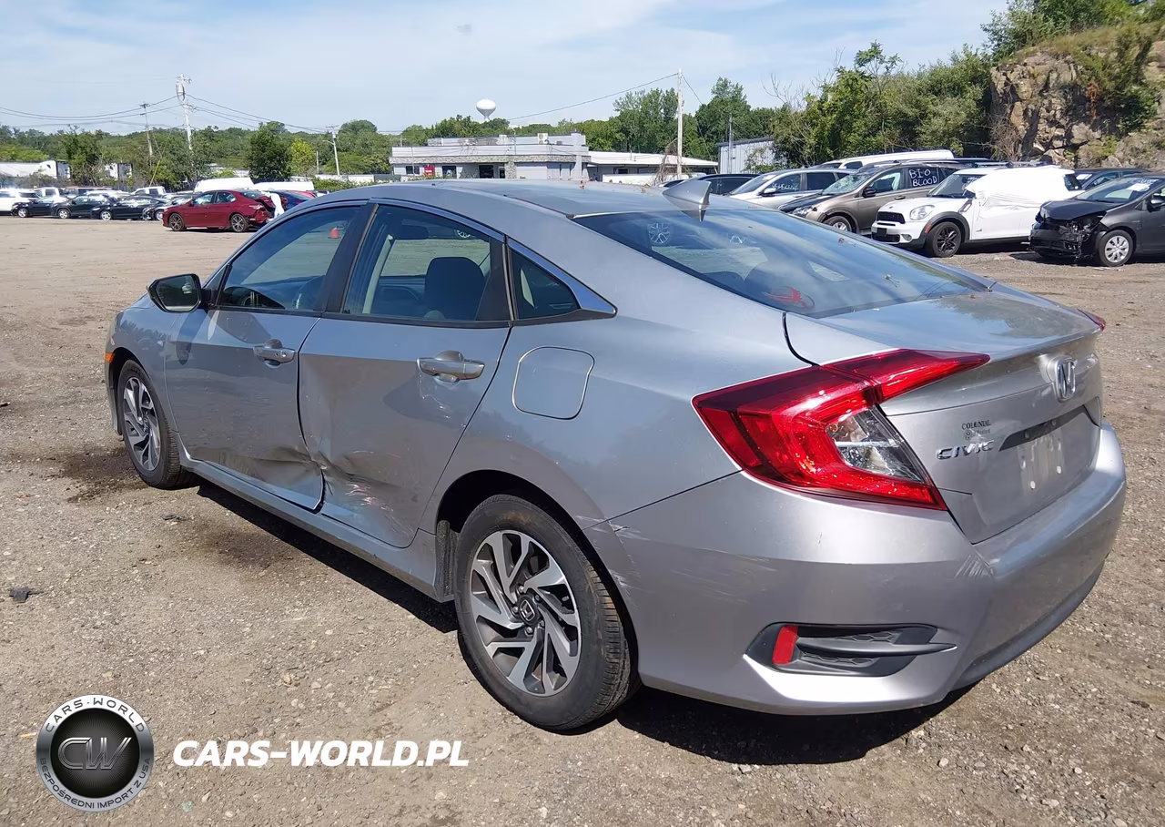 2018 Honda Civic Ex VIN:19XFC2F7XJE202466 - 3