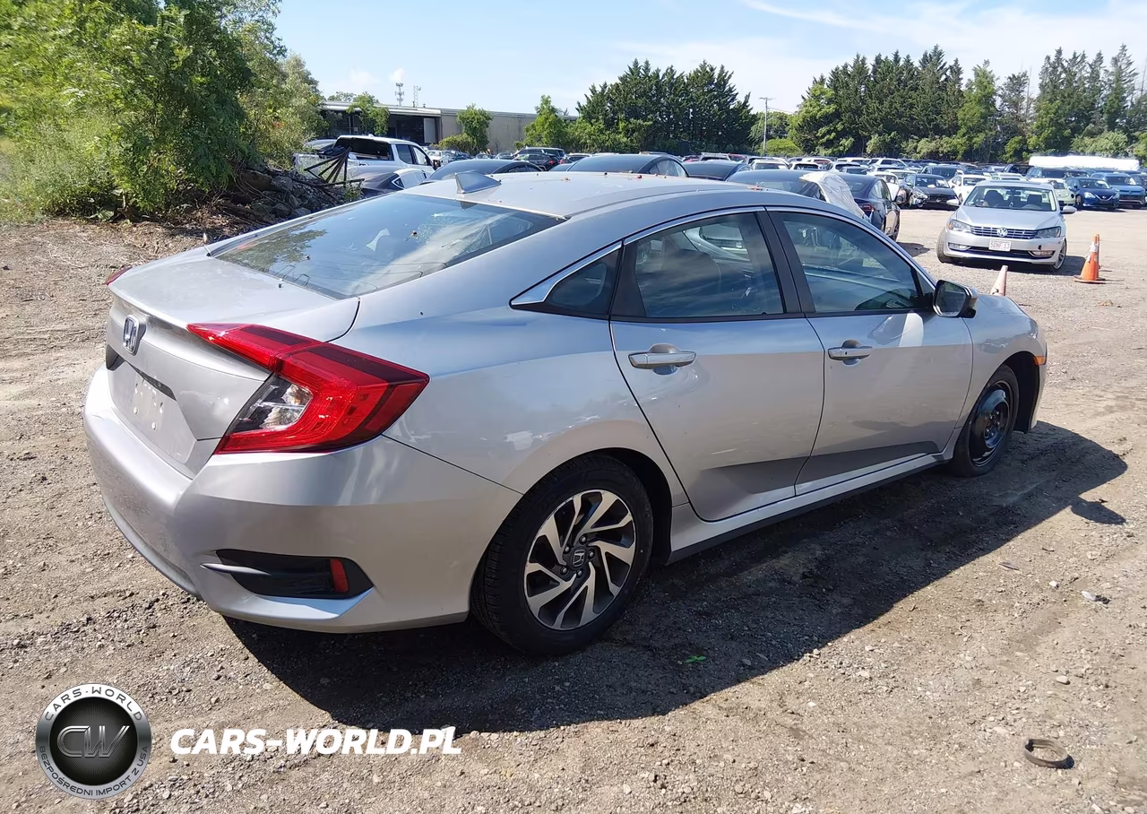 2018 Honda Civic Ex VIN:19XFC2F7XJE202466 - 4