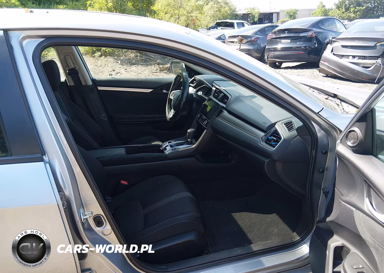 2018 Honda Civic Ex VIN:19XFC2F7XJE202466 - 5
